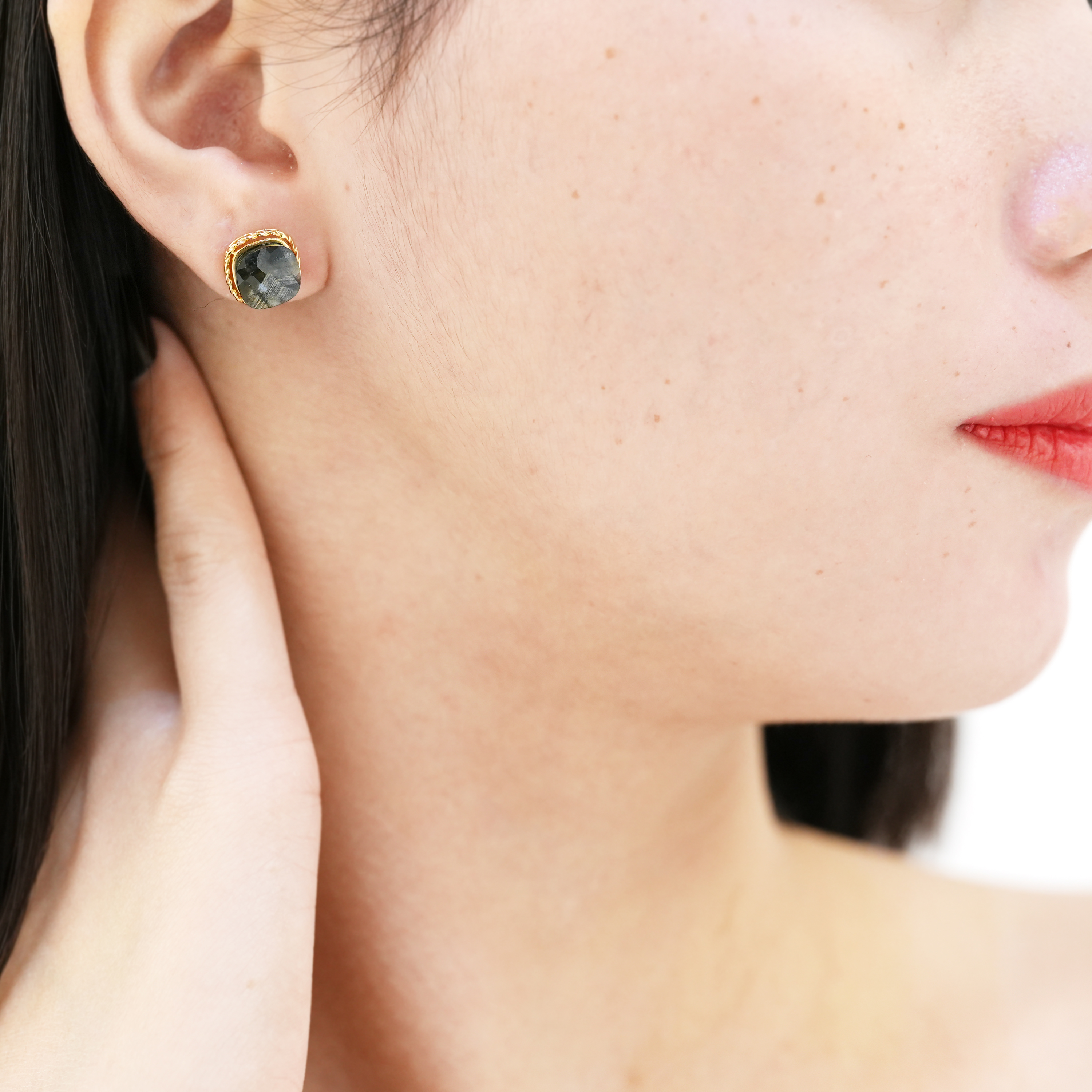 Andrea Gold Sheen Earrings